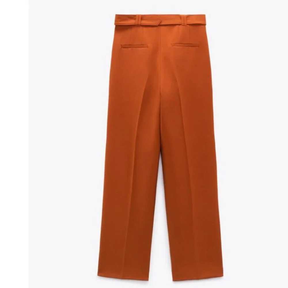 Zara The Straight Tapered Trousers in Geranium Color Size XL Style  2659/460/616 - Picture 2 of 15